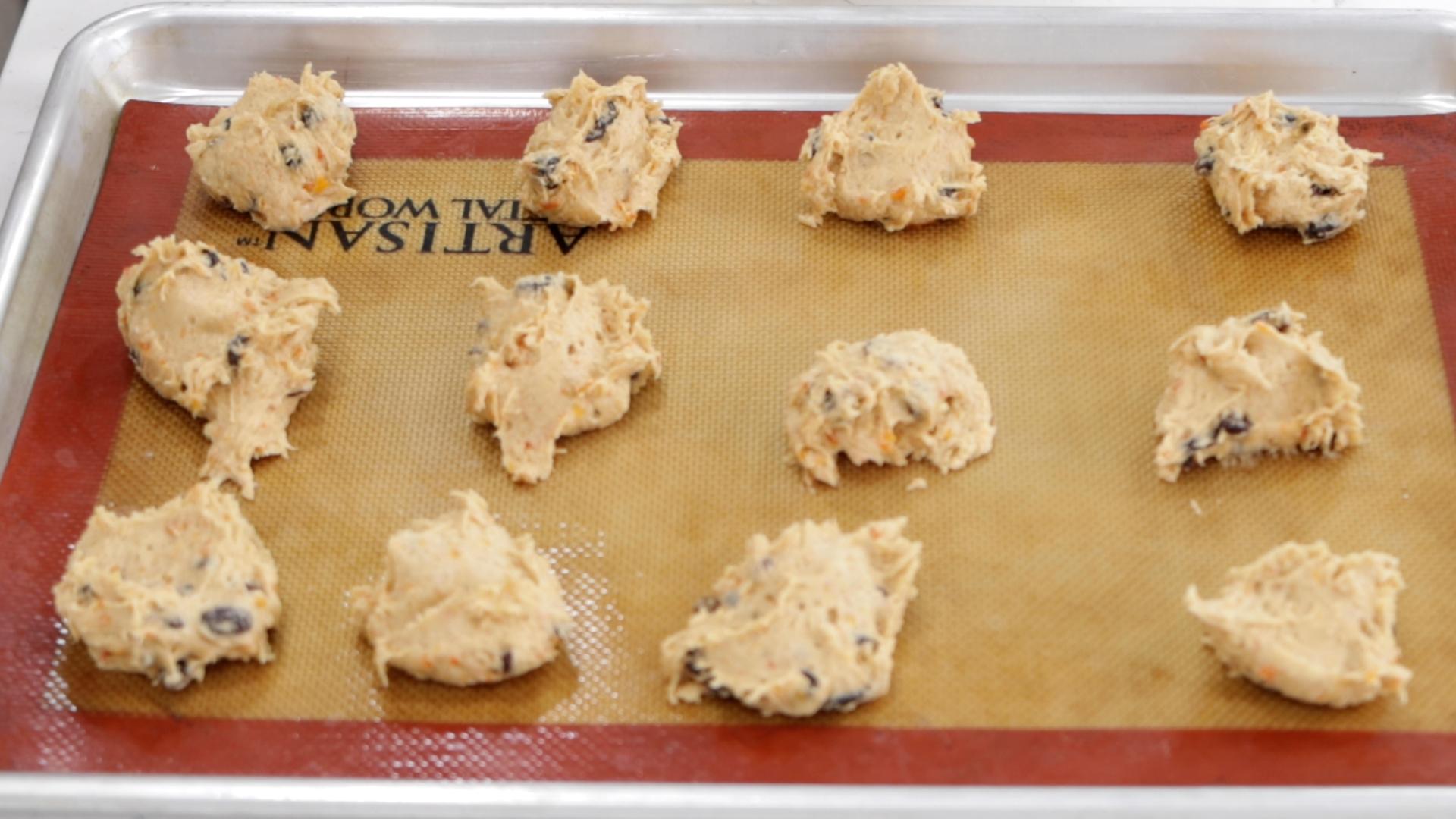 How to Make Persimmon Cookies.00_06_57_12.Still014.jpg