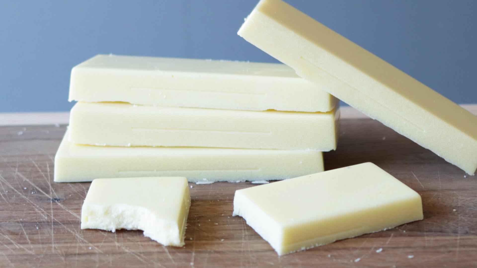 How to Make White Chocolate | Homemade White Chocolate Recipe 3 Ingredients 2.jpg