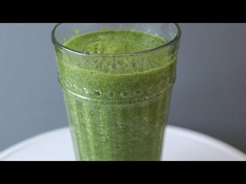 How to Make a Green Smoothie | Easy Healthy Green Smoothie Recipe