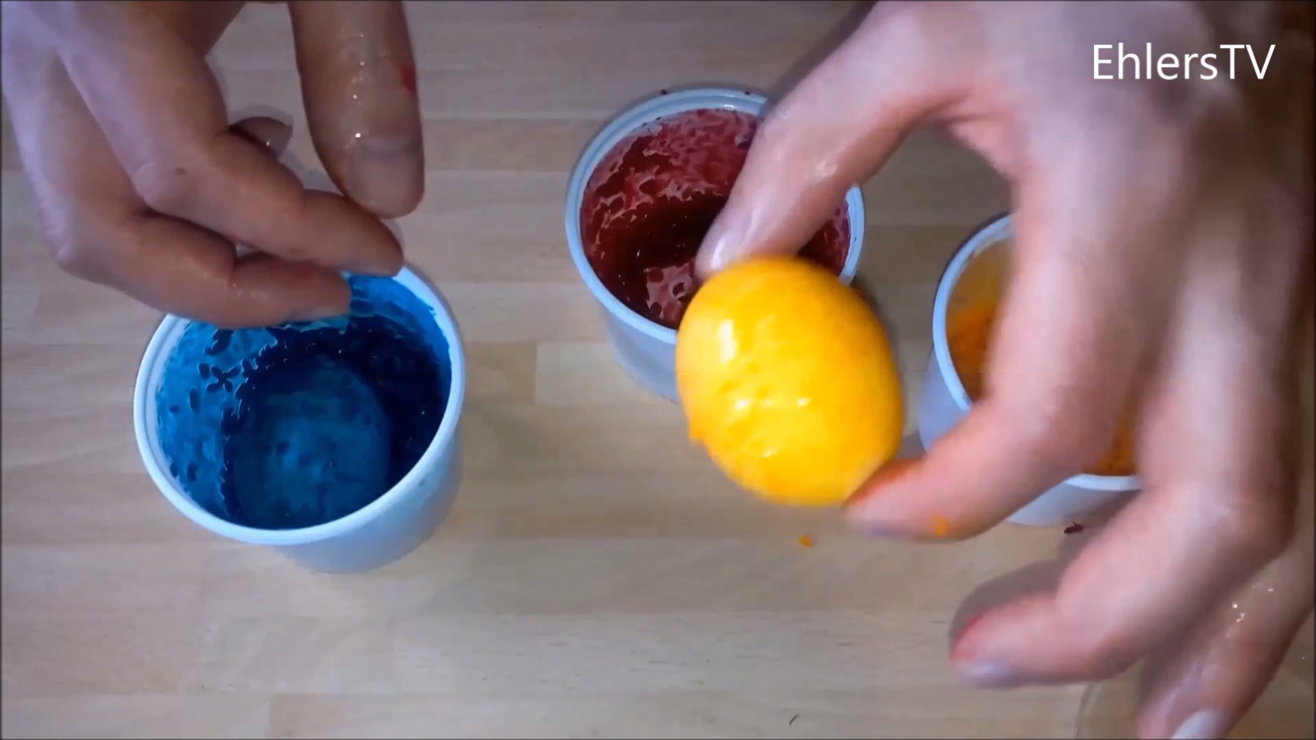 How to color easter eggs with rice-027.jpg