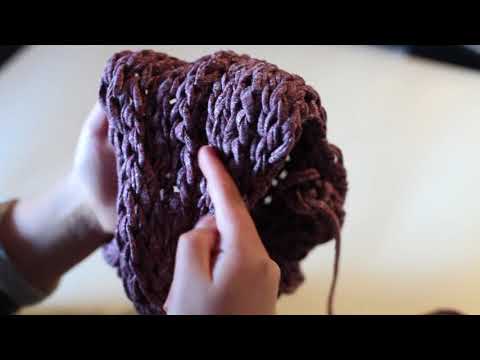 How to finger knit a infinity scarf