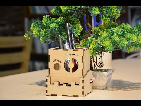 How to make a monster pen holder