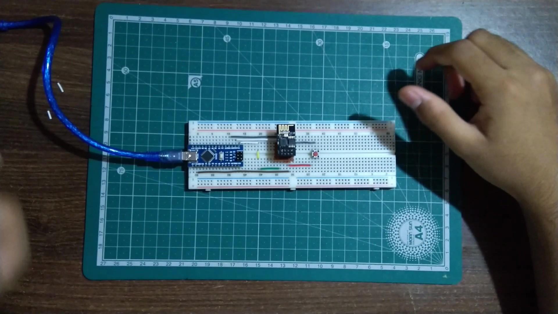 How to program esp-01 using Arduino_Moment.jpg