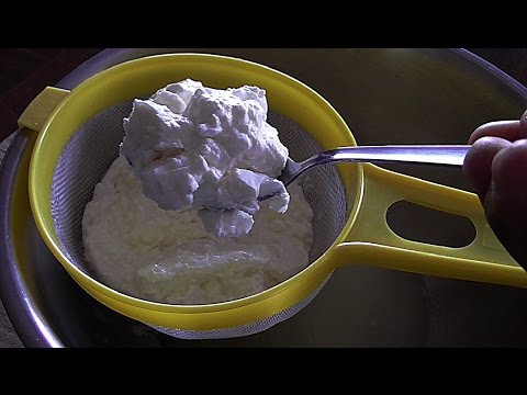 Hung Curd &amp;amp; Hung Yogurt- How To Make Hung Curd - hissingcooker.com