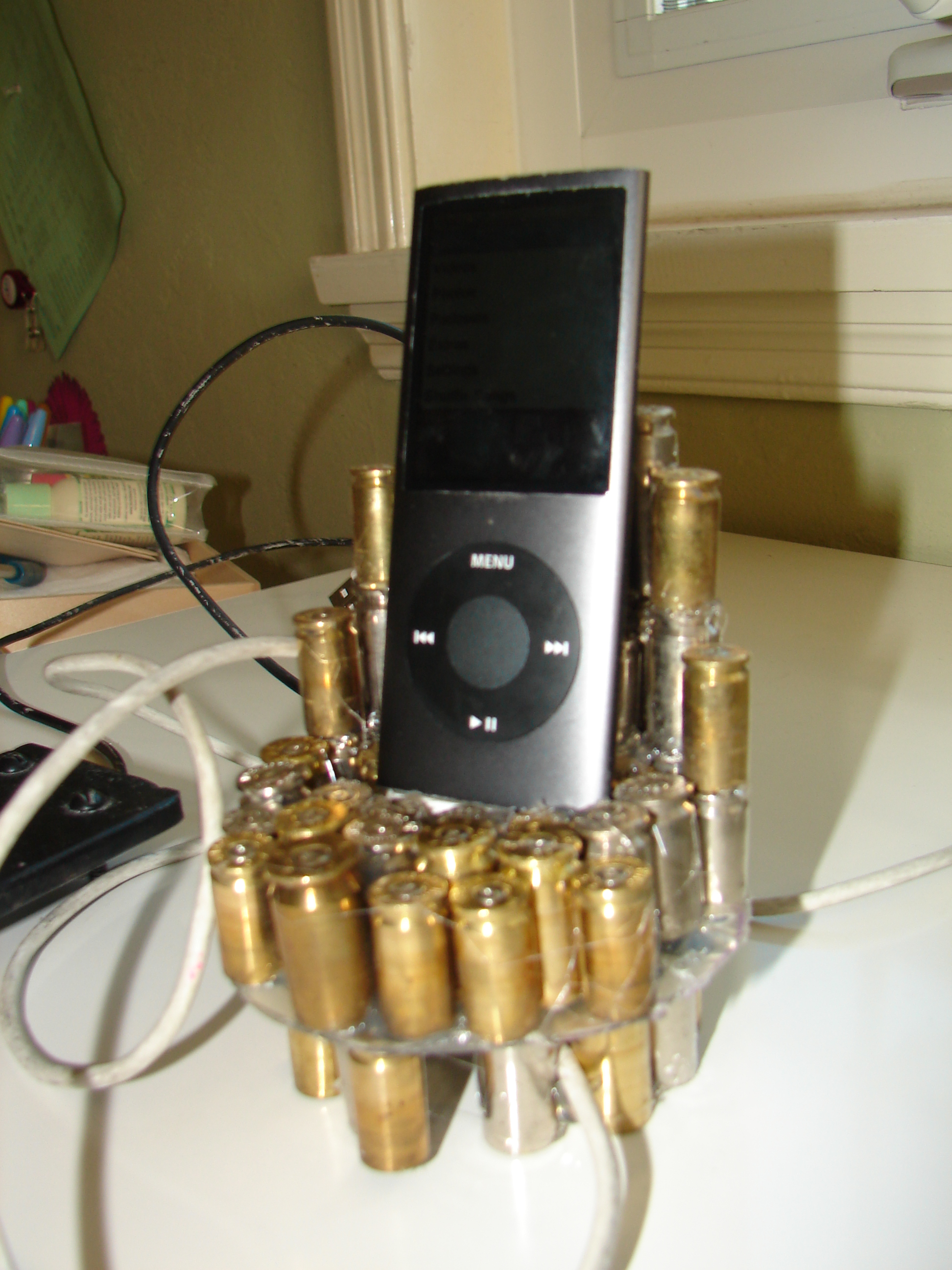 I-pod Stand (3).JPG