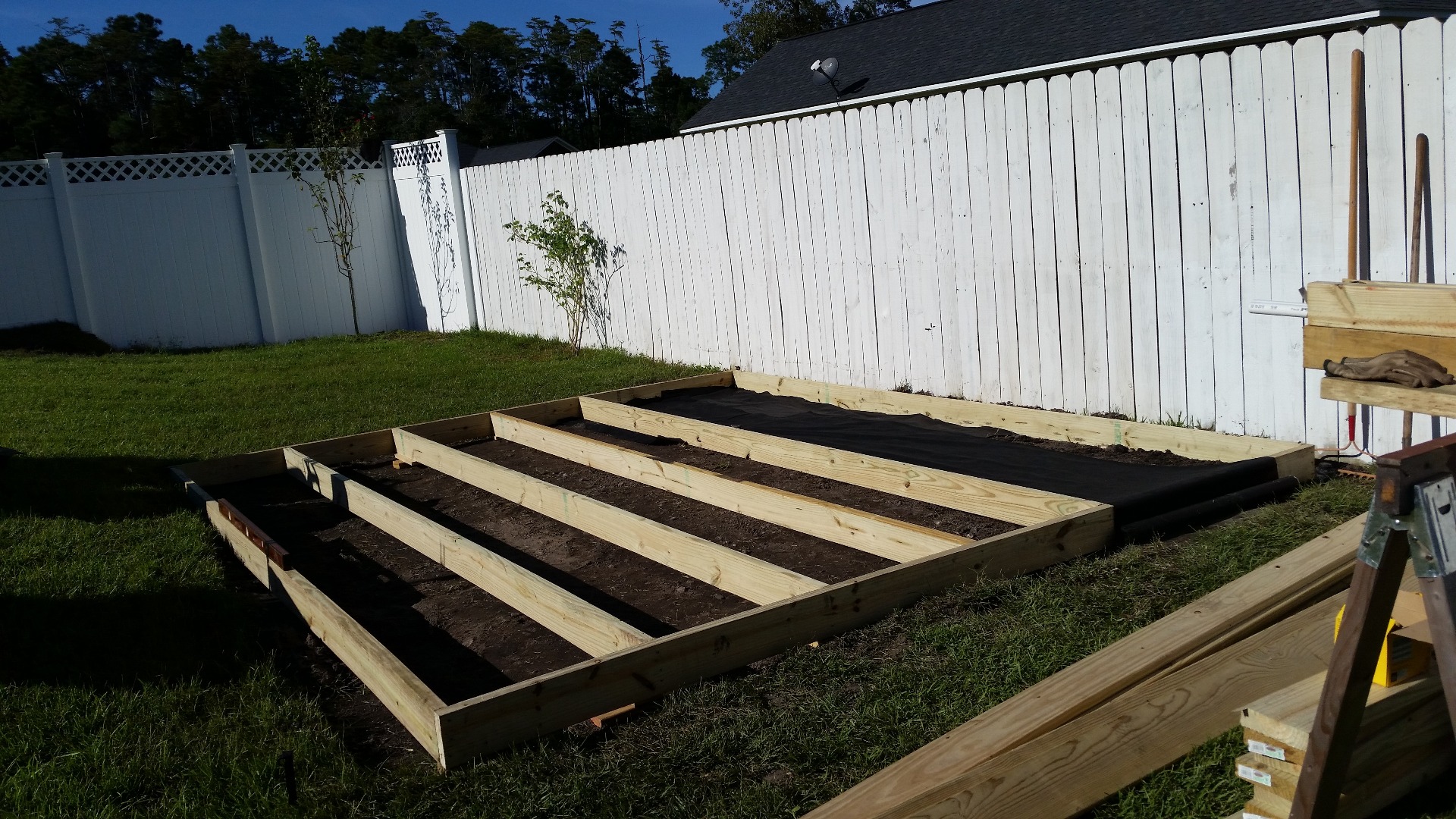 IMG-20150913 preparing for landscaping cloth.jpg