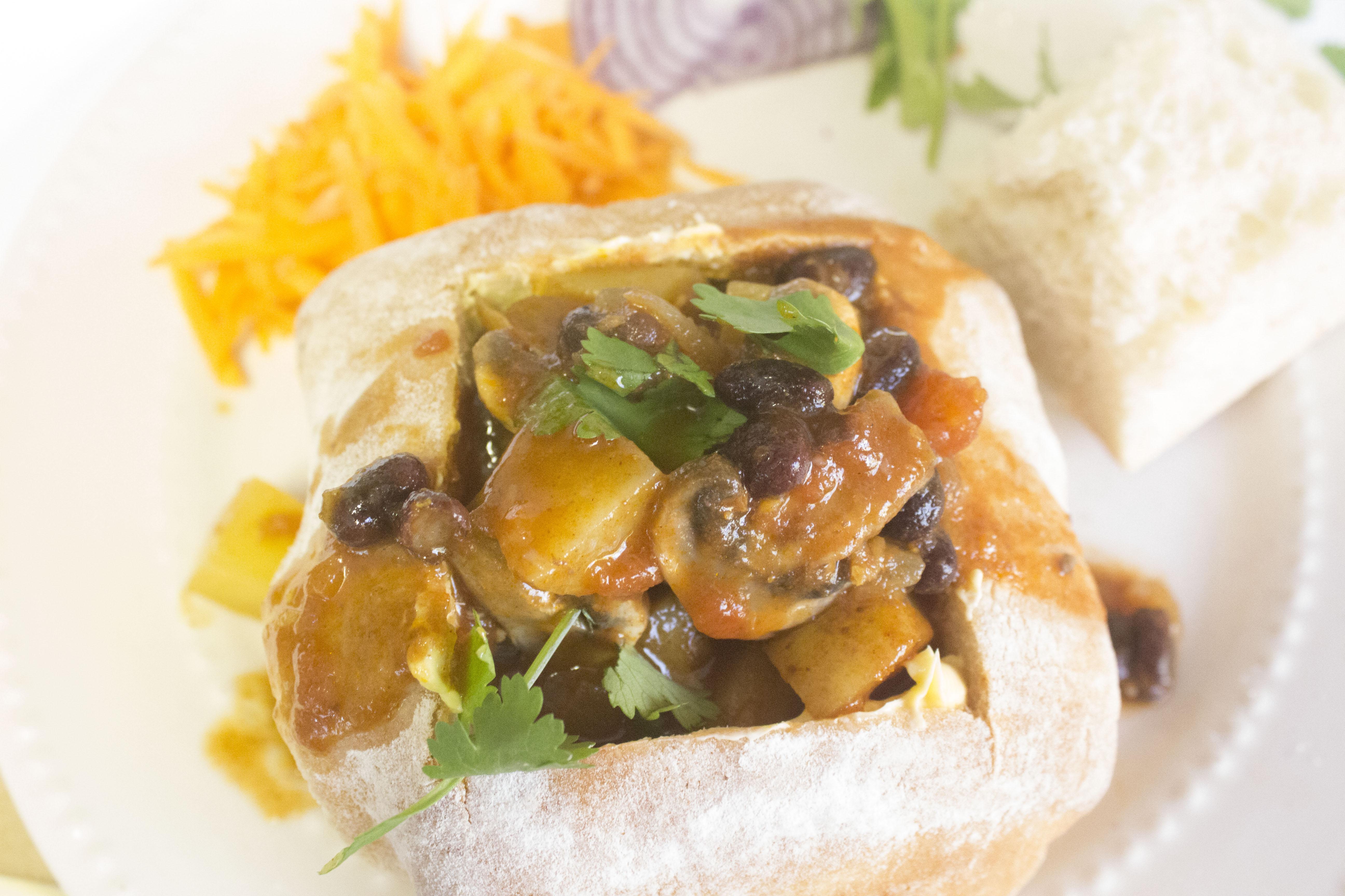 IMG_0592bunny chow_1.jpg