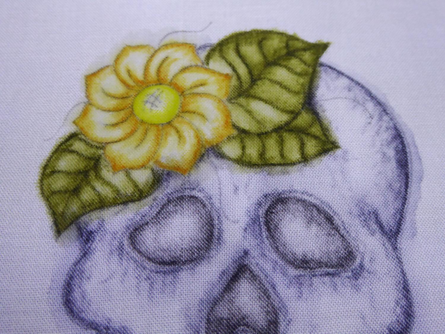 Inktense skull stitchery 10.JPG