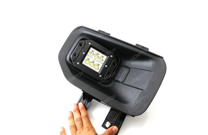 Install-Ford-F150-Flush-Mount-LED-Fog-Lamps-01.jpg