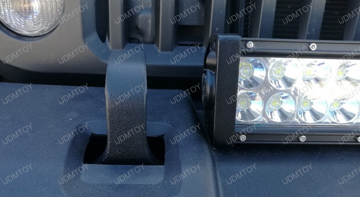 Install-Jeep-Tow-Hook-Mount-LED-Light-Bar-02.jpg