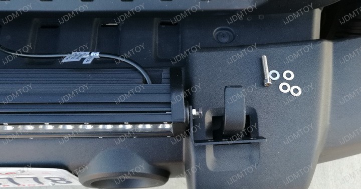 Install-Jeep-Tow-Hook-Mount-LED-Light-Bar-05.jpg