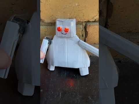 Instructables Blinking Robot 1