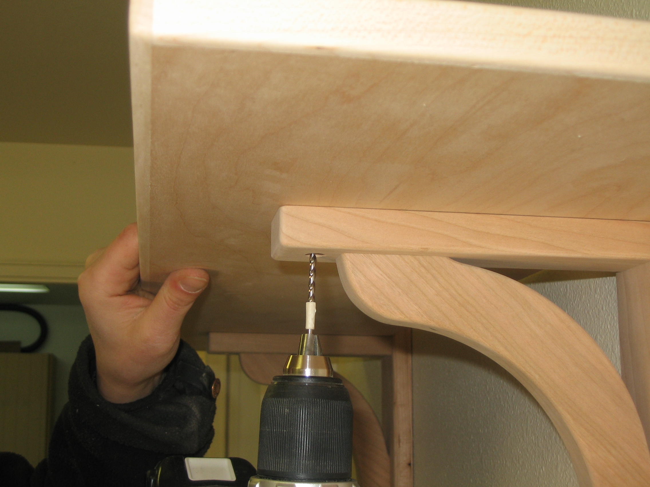 Instructables-shelf bracket installation 031.jpg