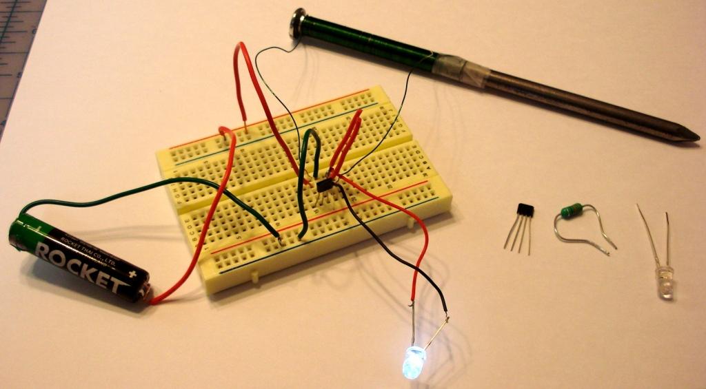 Joule Thief with IC b.jpg