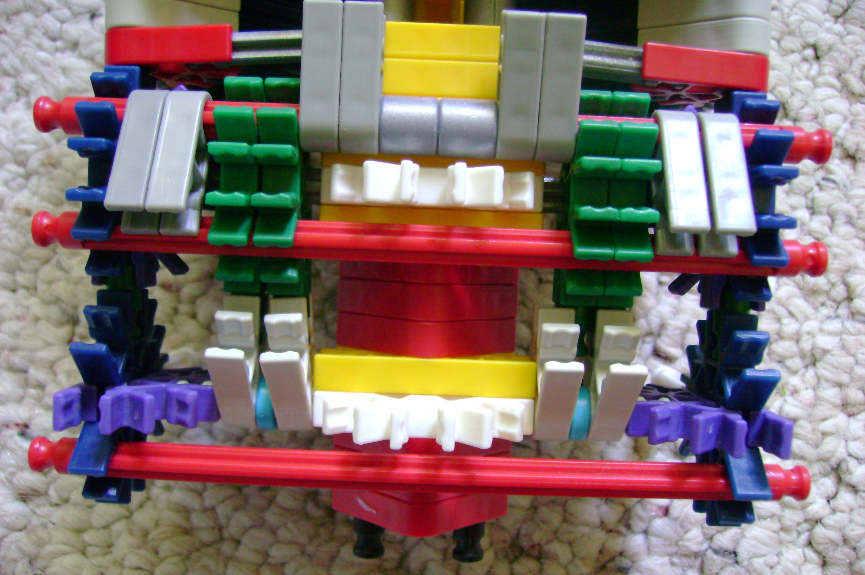 K'nex Cannon---Back 2 009.jpg