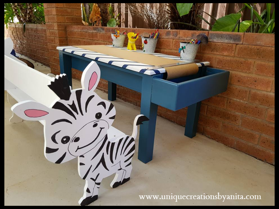 Kids-craft-table-5.jpg