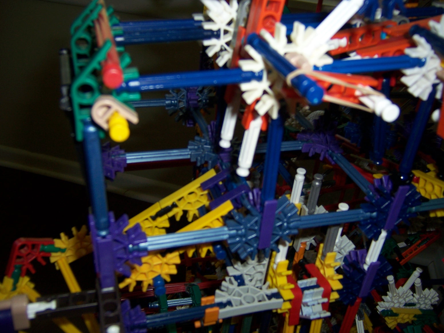 Knex Ball Machine Parallax 027.jpg