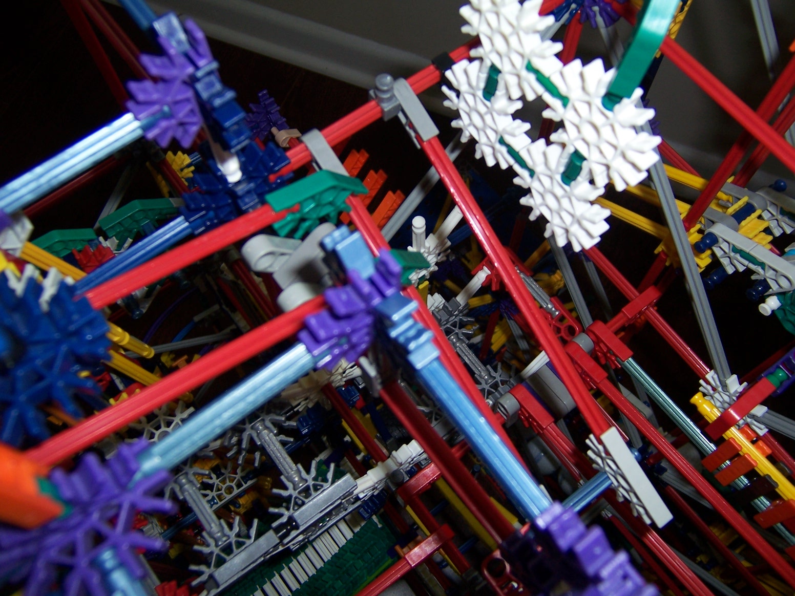 Knex Ball Machine Parallax 062.jpg