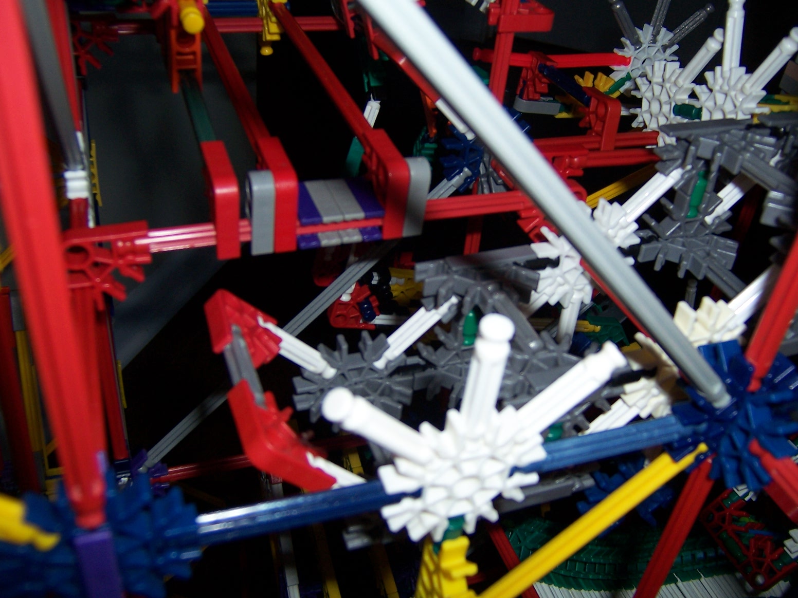 Knex Ball Machine Parallax 066.jpg