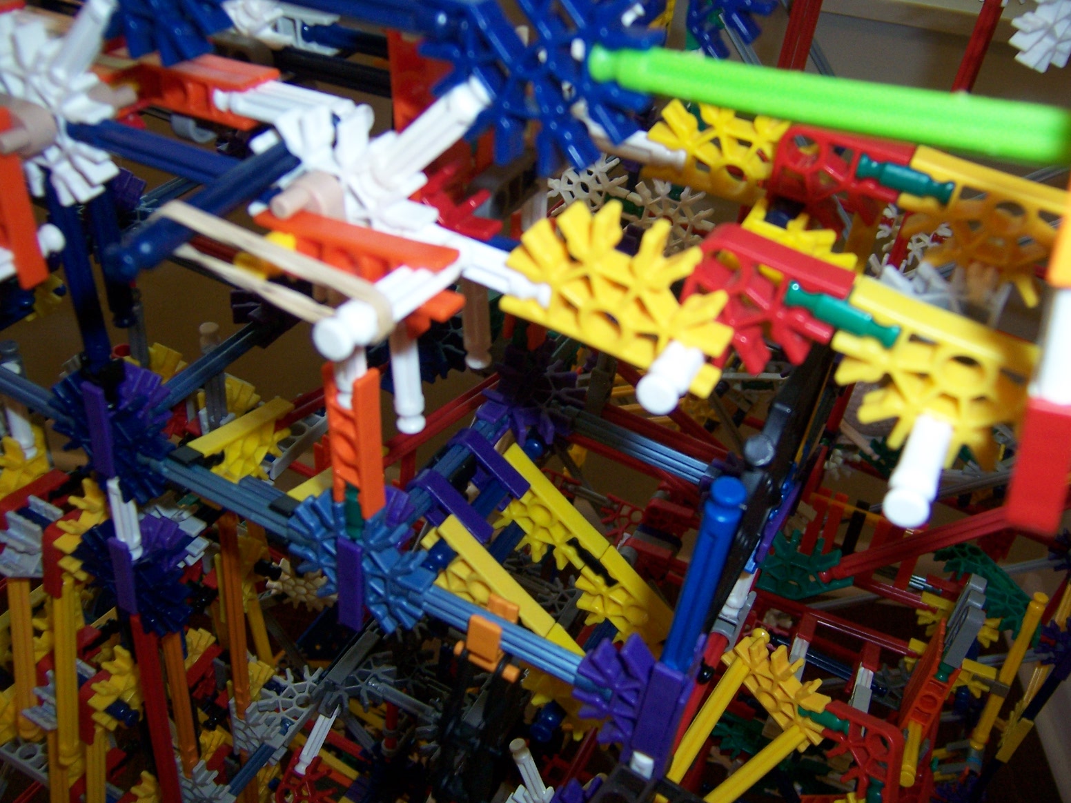 Knex Ball Machine Parallax 090.jpg