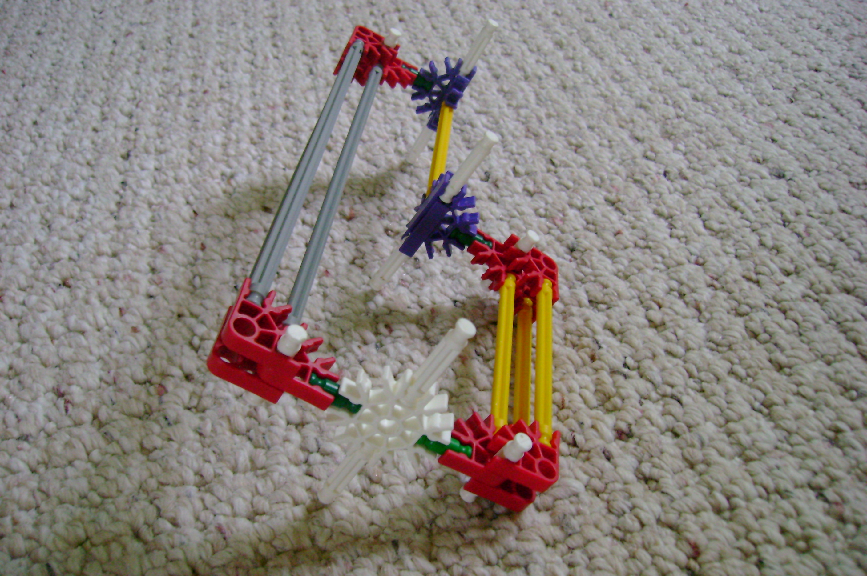 Knex Cannon---Stand 004.jpg