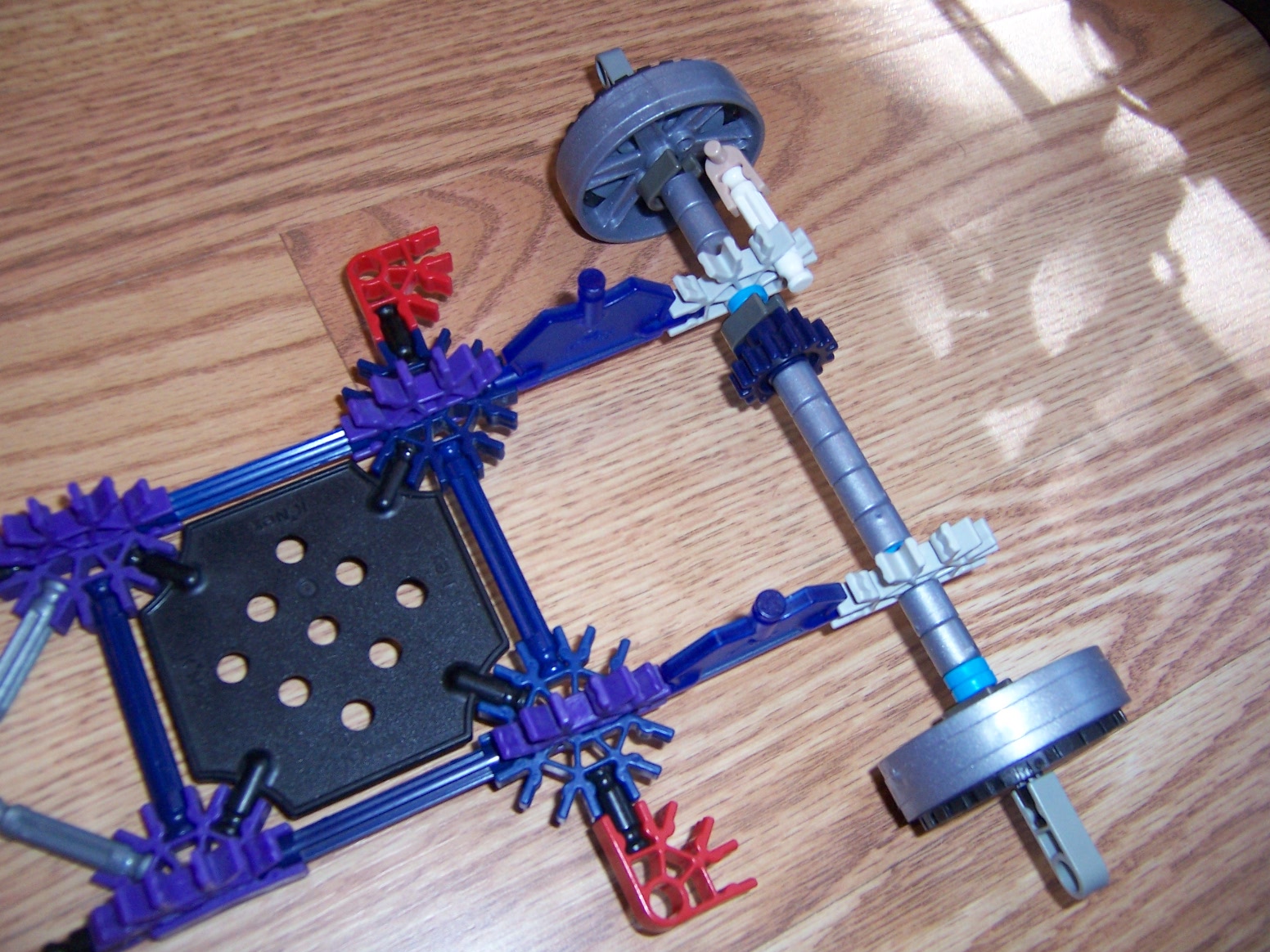 Knex RAIDER Instructions 22.JPG