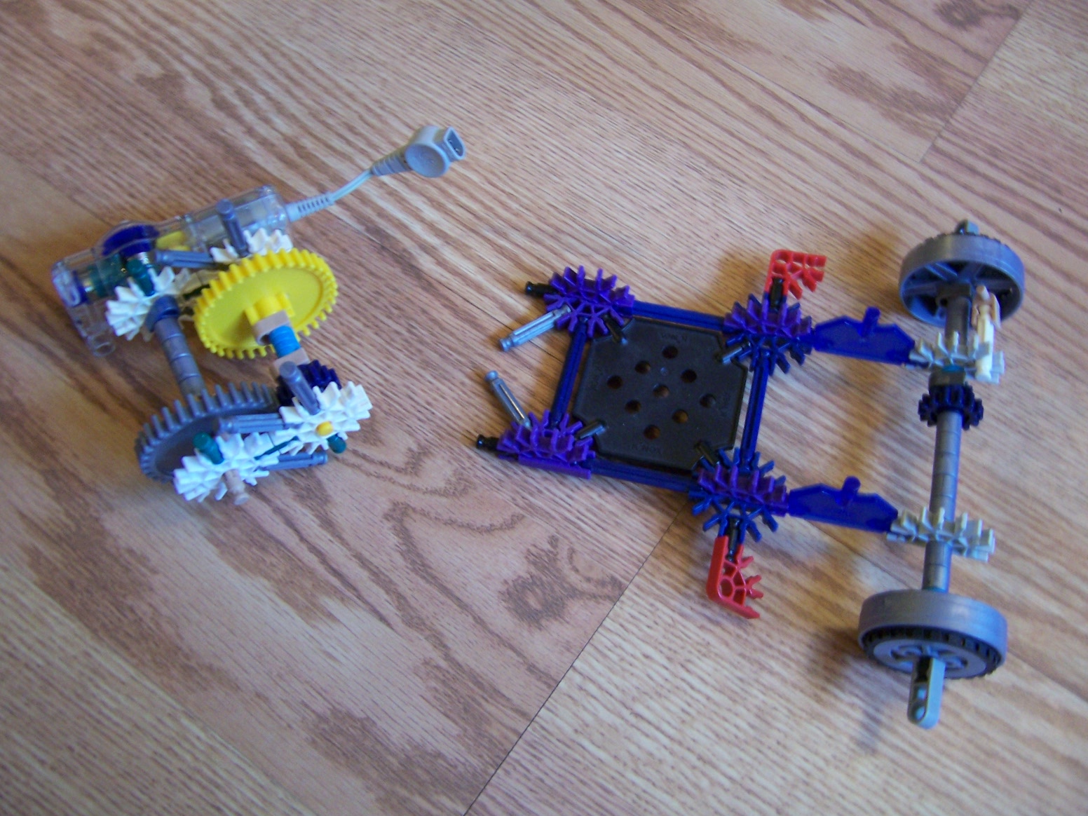 Knex RAIDER Instructions 39.JPG