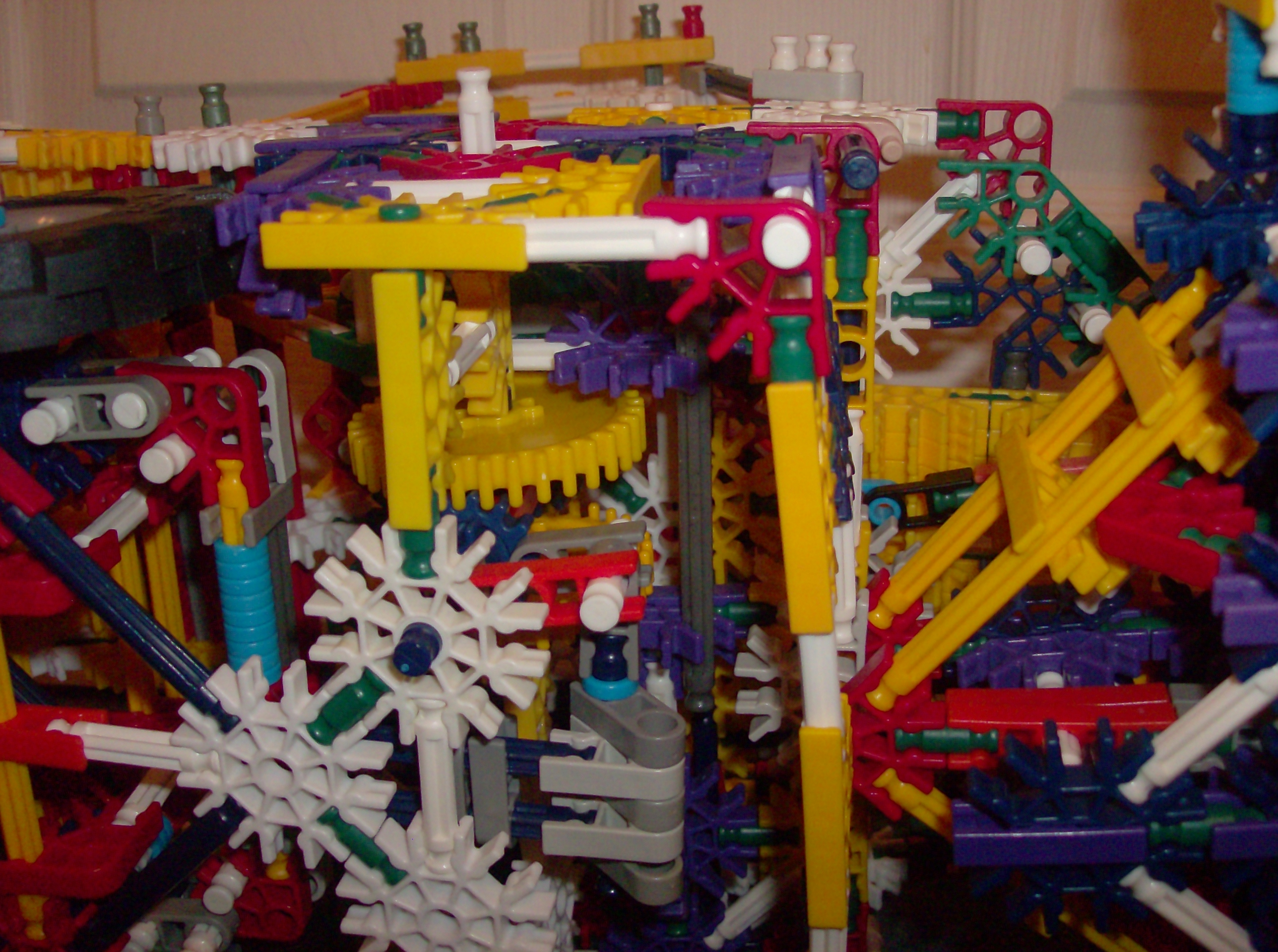 Knex bulldozer (14).JPG