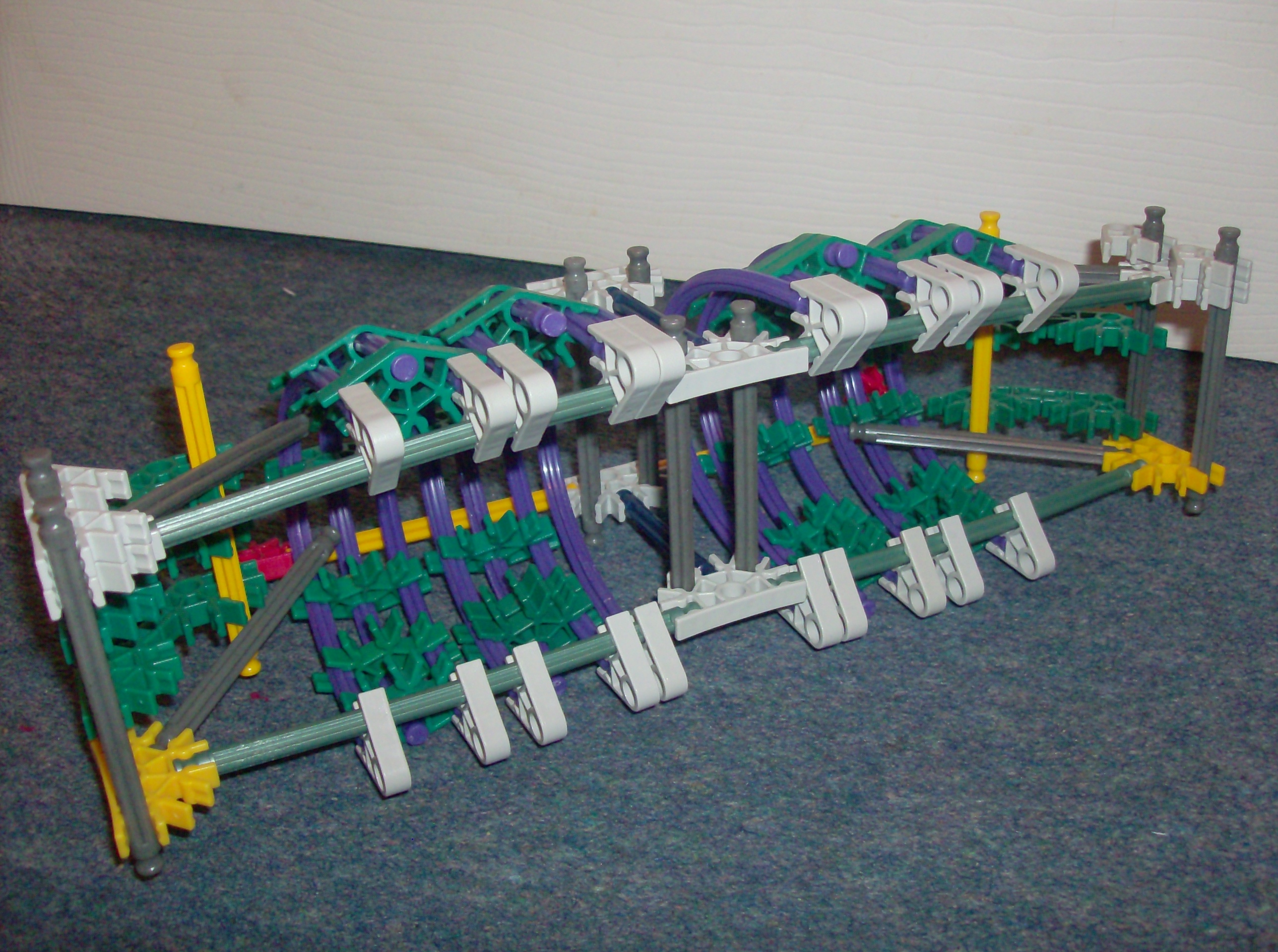 Knex bulldozer (8).JPG