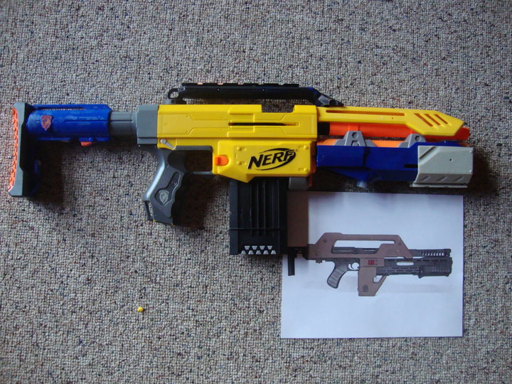 Kyle's m41a pulse rifle piece together..jpg