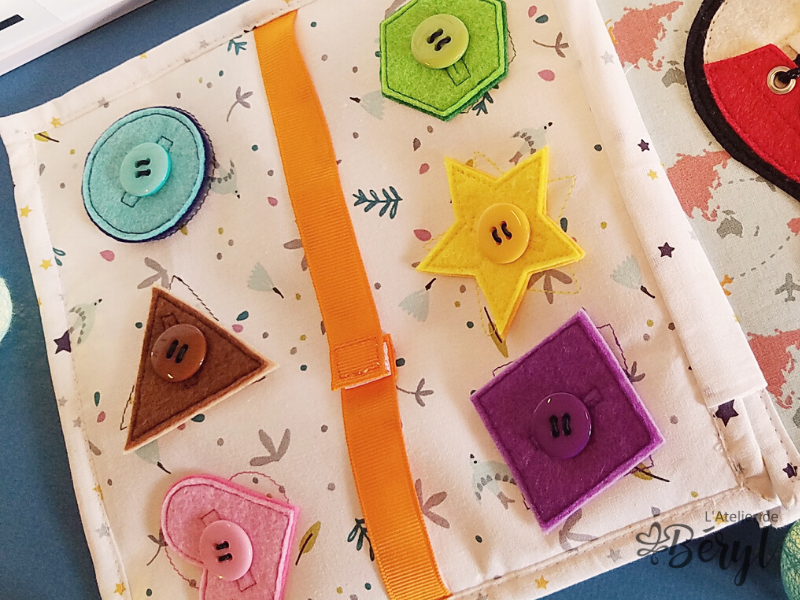 L'Atelier de B&eacute;ryl - Quiet book - Livre d'activit&eacute;s enfants - page formes g&eacute;om&eacute;triques - tutoriel.png