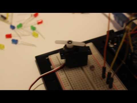 LDR-controlled Servo Demo