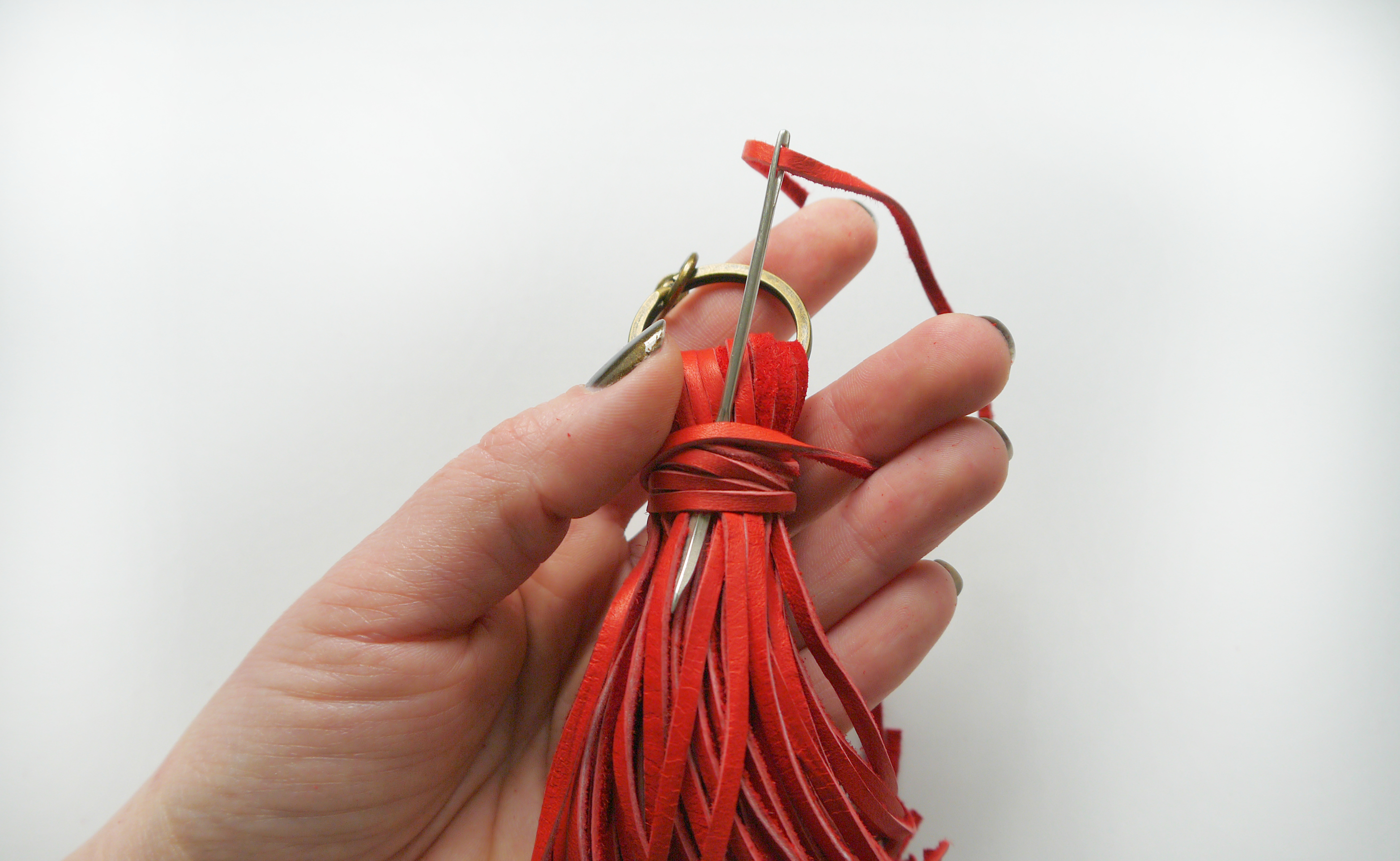 LEATHER TASSLE - STEP 8.jpg