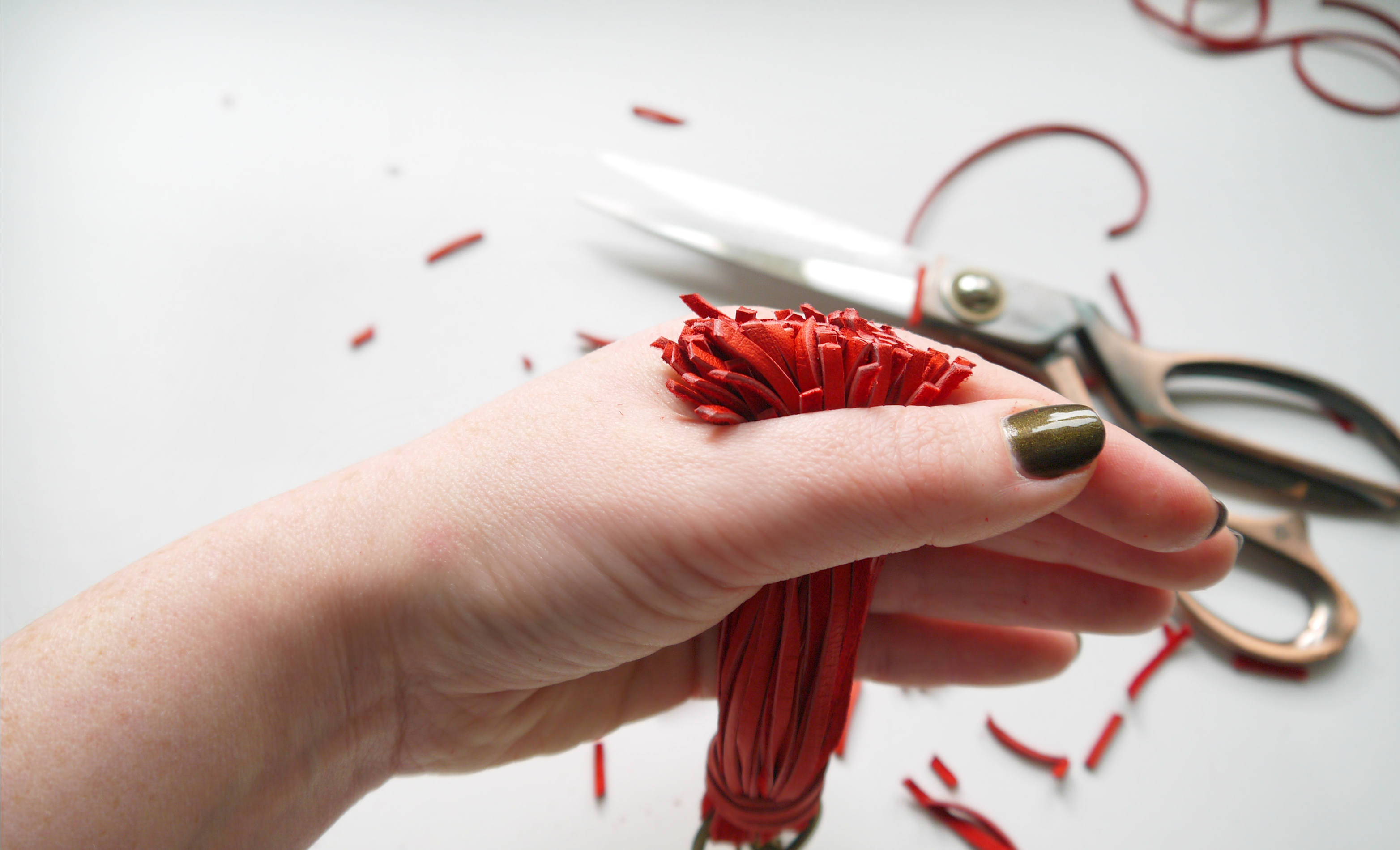 LEATHER TASSLE - STEP 9.jpg