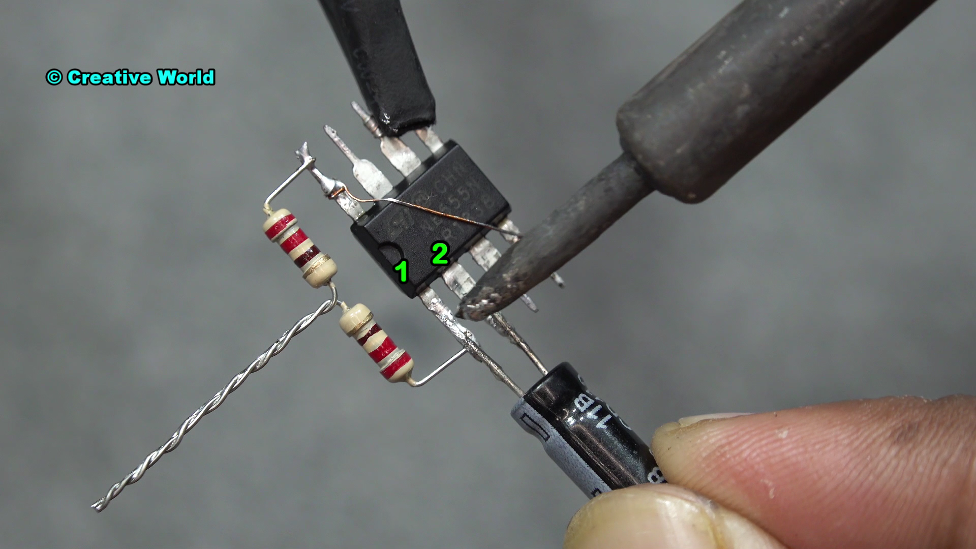 LED Chaser - Single Line LED Chaser Circuit Using NE555.mp4_000043777.png