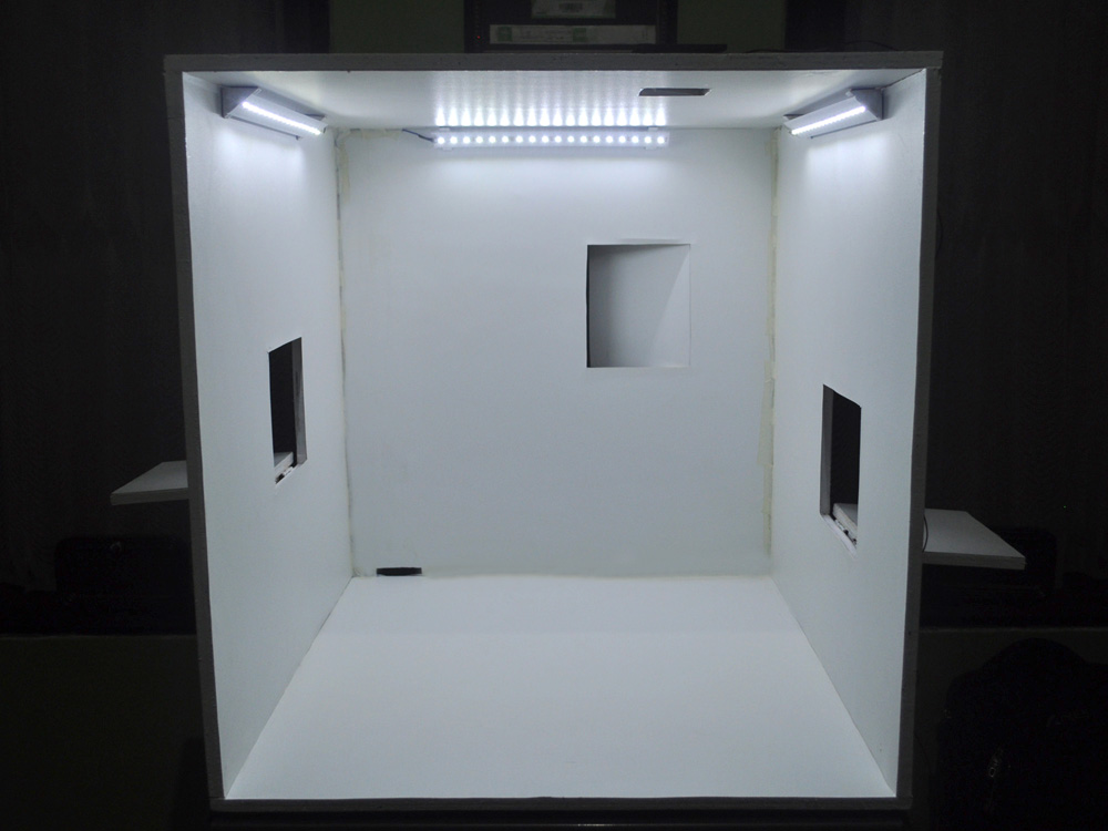 LED box.jpg