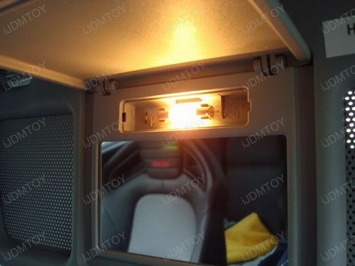 LED-vanity-mirror-2.jpg