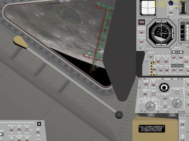 LM Panel w Moon640x480.jpg