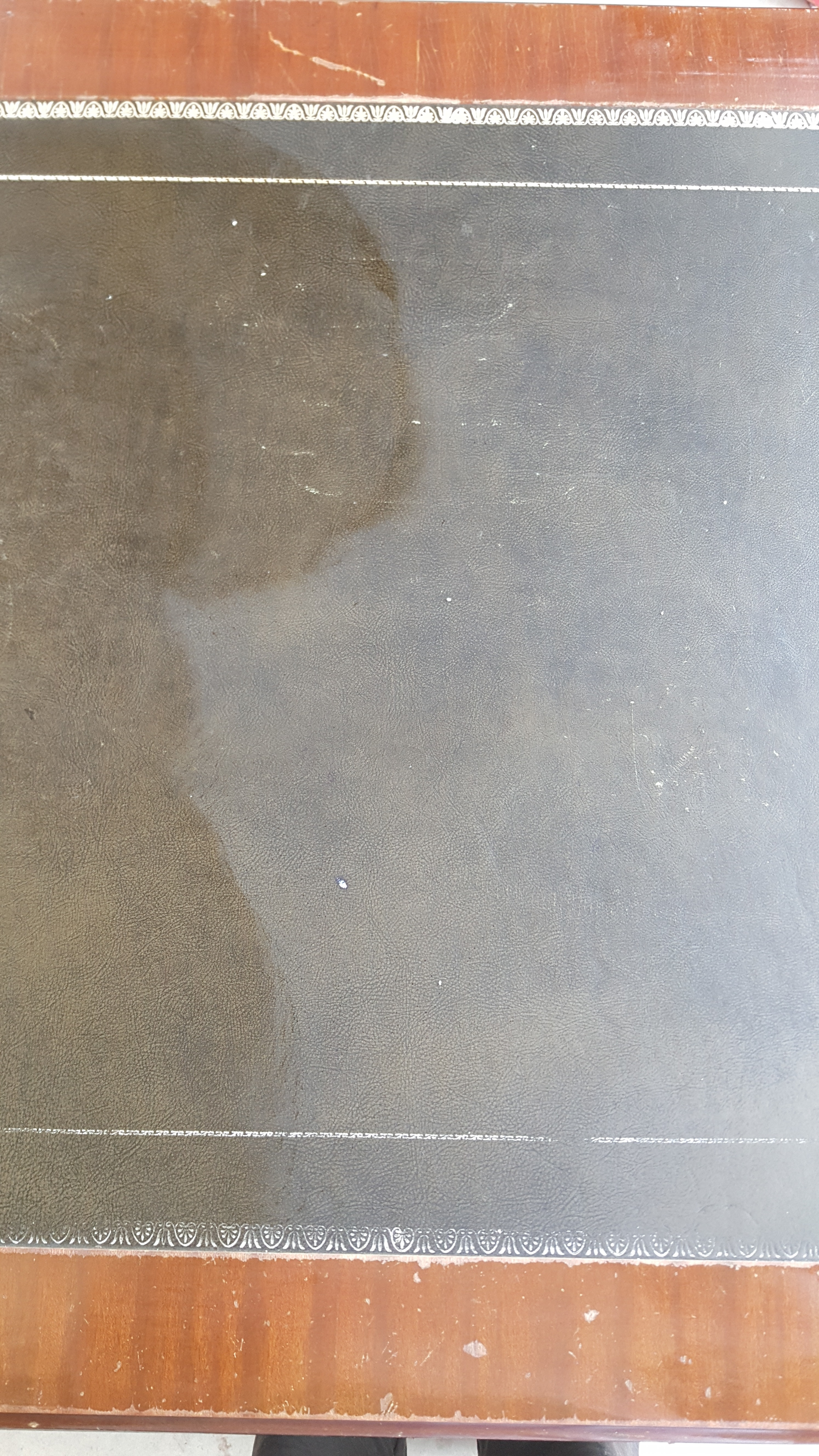 Leather top desk (9).jpg