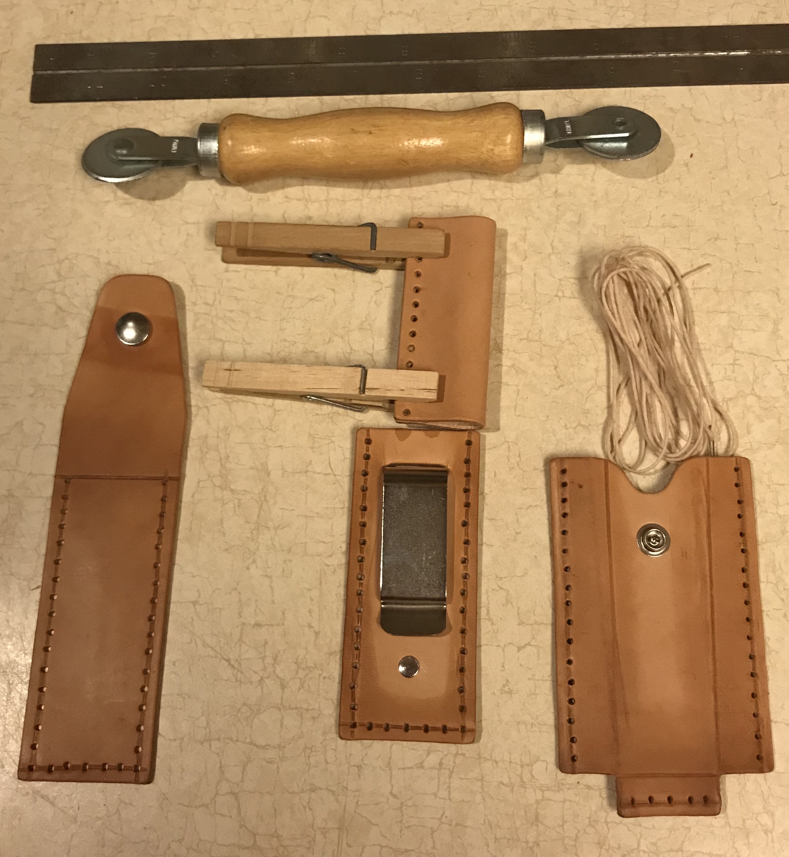 Leatherman_case_2.jpg