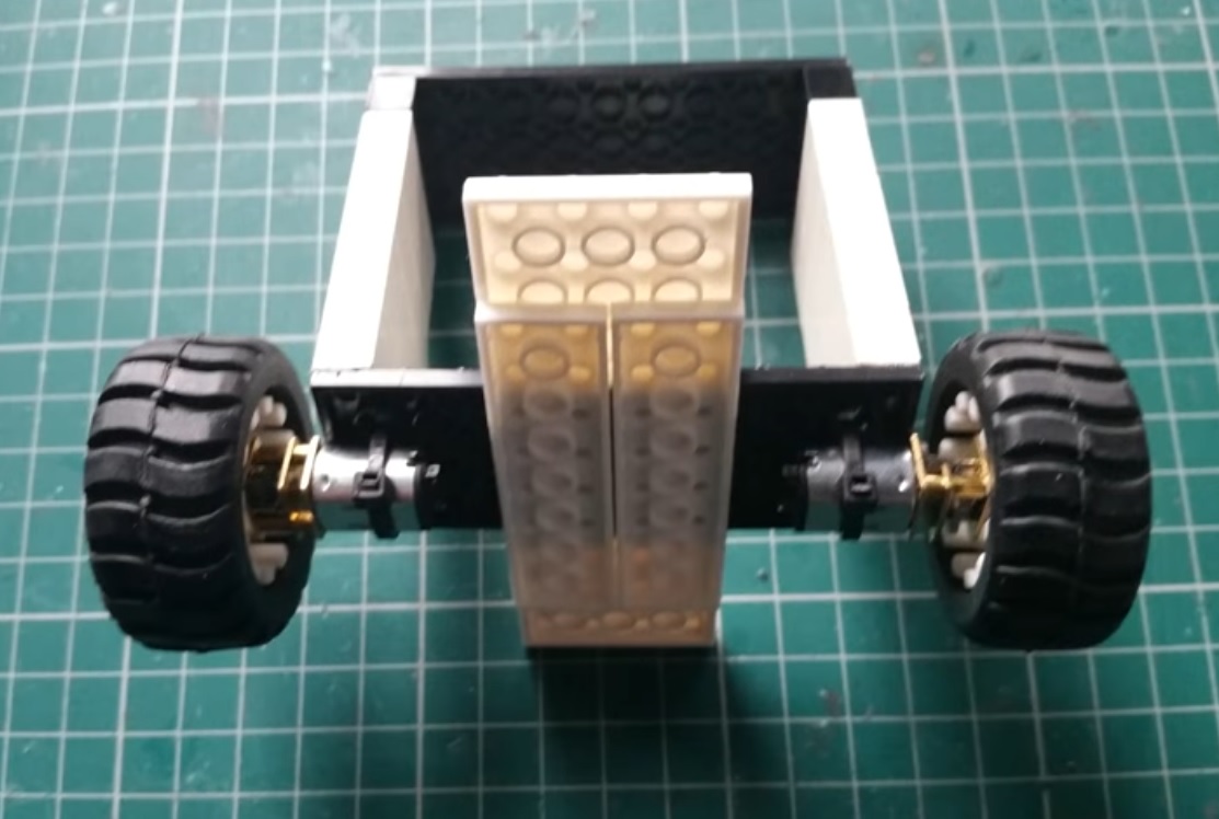 Lego Self Balancing Robot 2.jpg