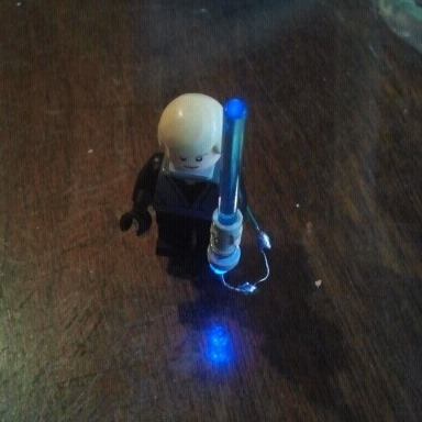 Lego_Luke_LED_saber.jpg