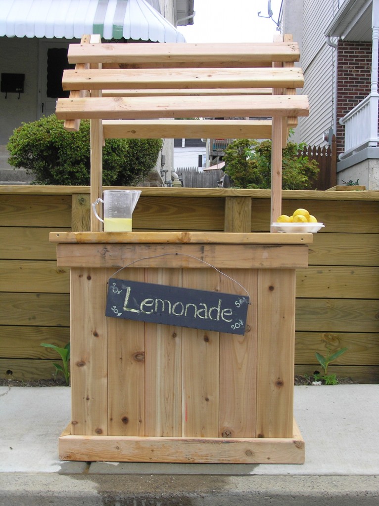 Lemonade-stand-766x1024-2.jpg