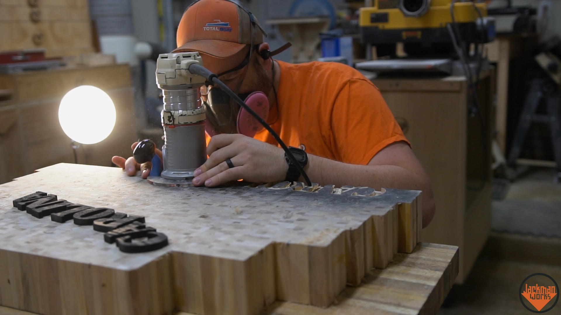 Live Edge Pallet Wood Wall Art Cookie 29.jpg