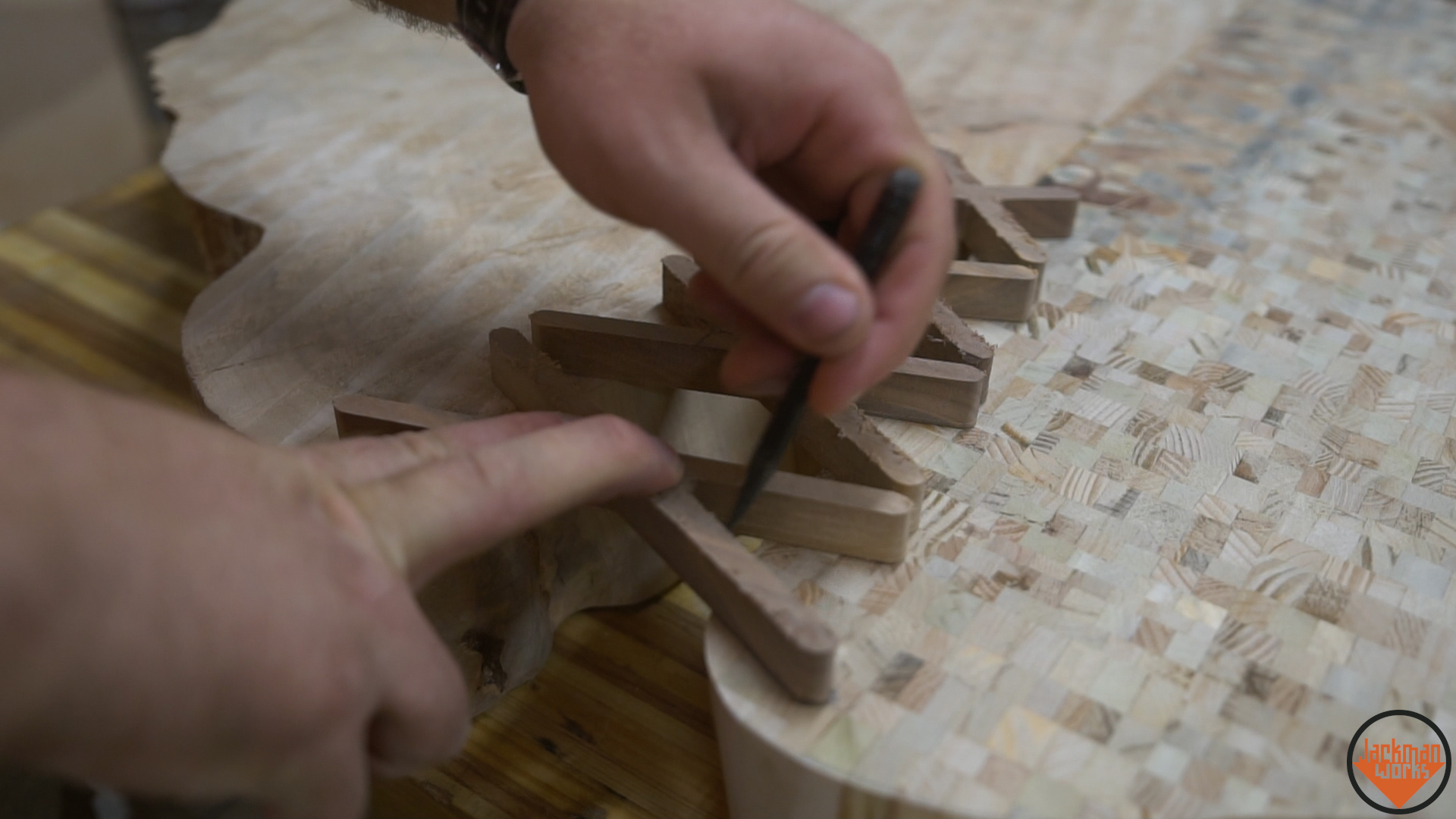 Live Edge Pallet Wood Wall Art Cookie 37.jpg
