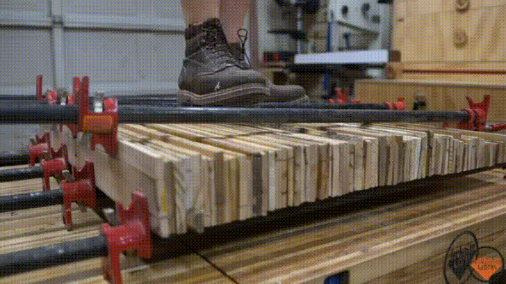 Live Edge Pallet Wood Wall Art Cookie 6 GIF.gif