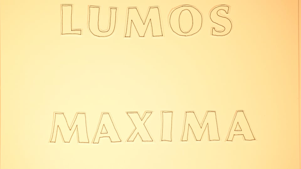 Lumos Maxima