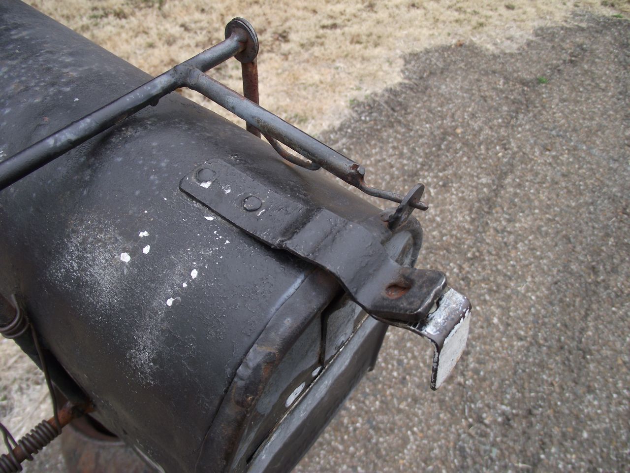 Mailbox2.jpg