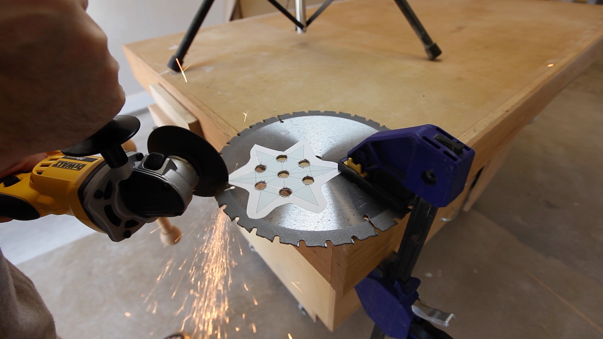 Make a Throwing Star from a Saw Blade 0008.jpg