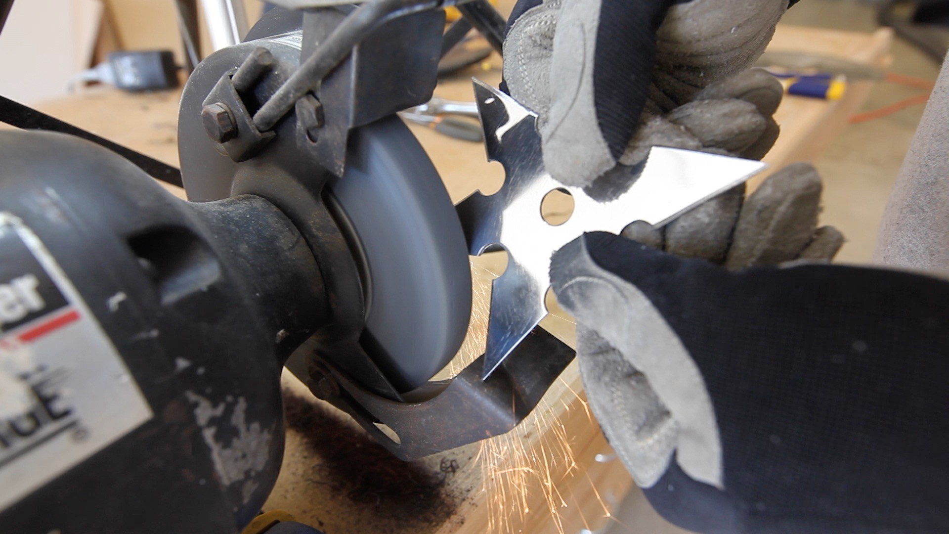Make a Throwing Star from a Saw Blade 0018.jpg